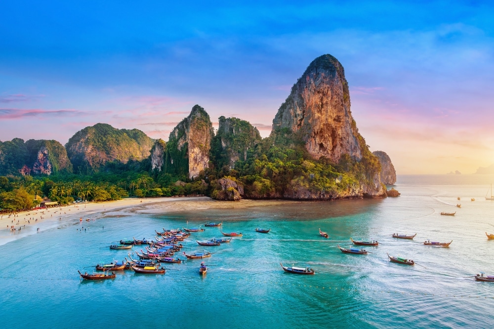 Railay,Beach,With,Long,Tail,Boat,In,Krabi,,Thailand.